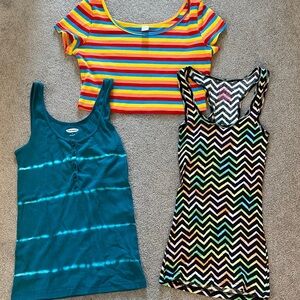 3 for 1 Multicolor Casual Tanks & Crop.